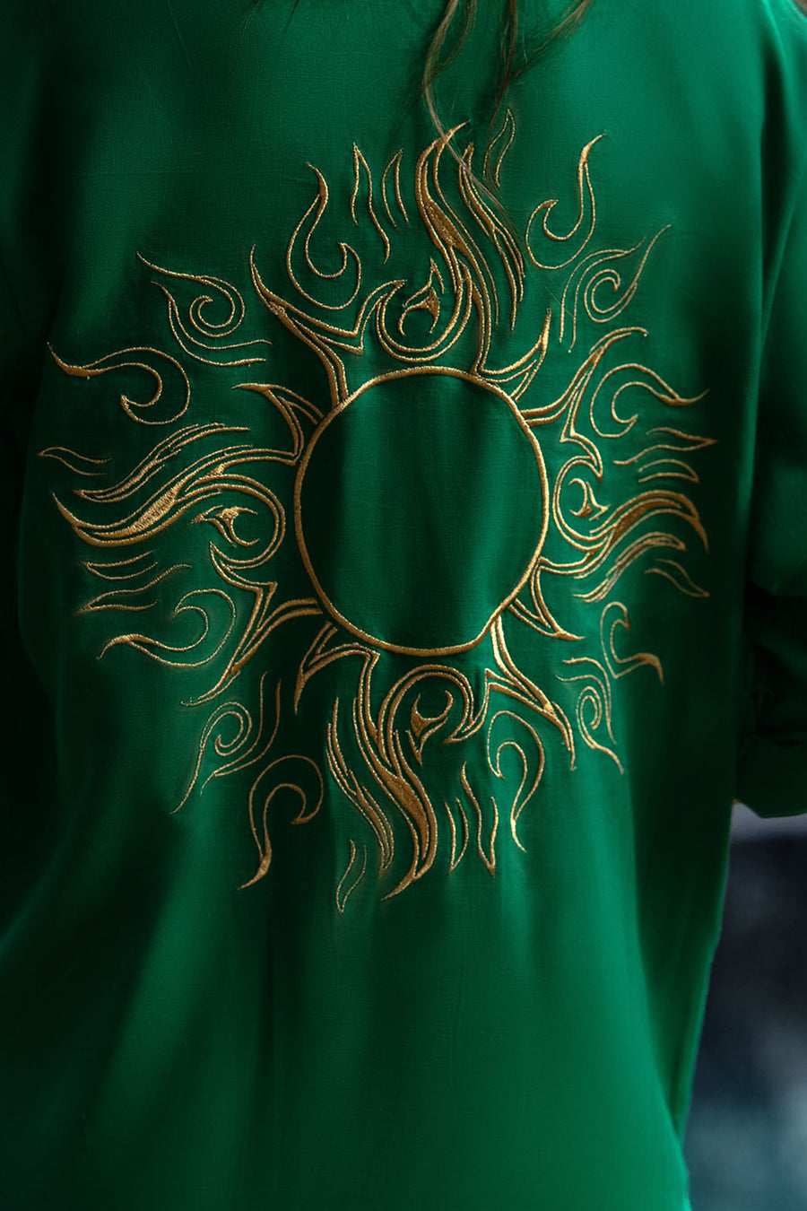 Bella Green Linen Shirt Dress / Embroidered with the Sun design