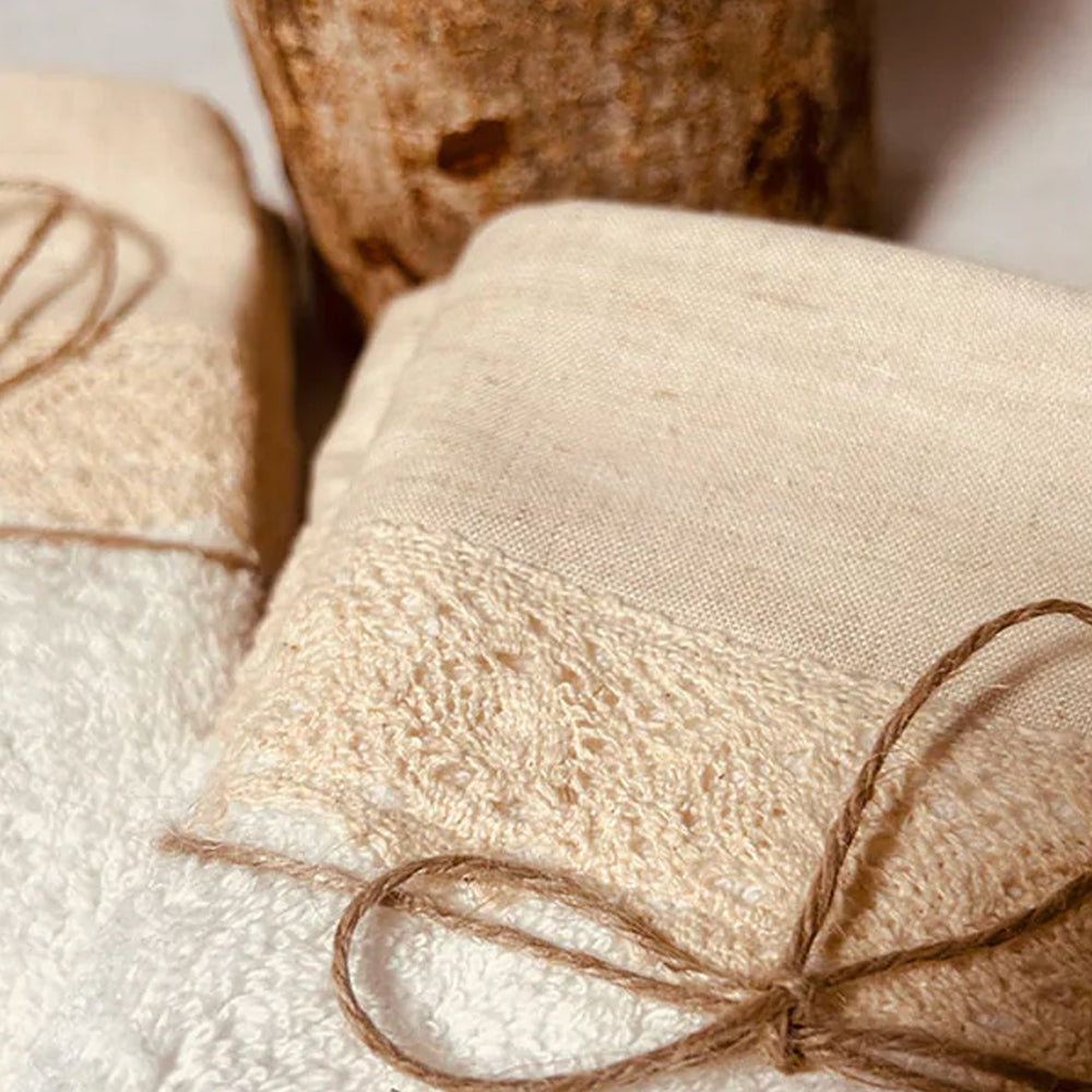 Palazzo Hand Towel - 100% Egyptian Cotton / Handmade with Linen and crochet borders