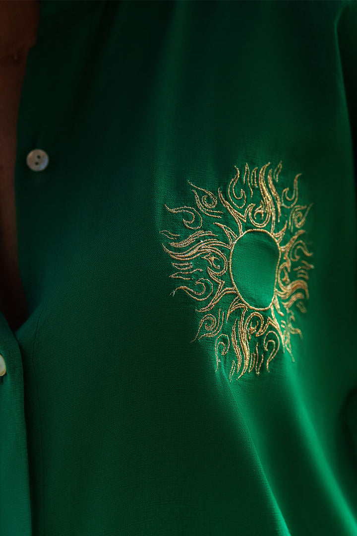 Bella Green Linen Shirt Dress / Embroidered with the Sun design